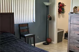 3805/3807 SE 15th Pl, Cape Coral, FL 33904 - Photo 8