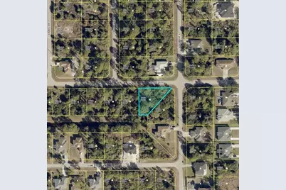 762 Calumet St E, Lehigh Acres, FL 33974 - Photo 2