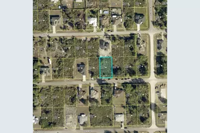 2706 62nd St W, Lehigh Acres, FL 33971 - Photo 2