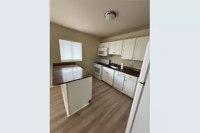 10632 Woods Cir #6, Bonita Springs, FL 34135 - Photo 2