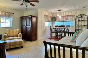 354 Dover Pl, Naples, FL 34104 - Photo 8