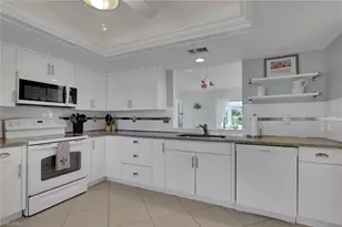 147 Round Key Cir, Naples, FL 34112 - Photo 16