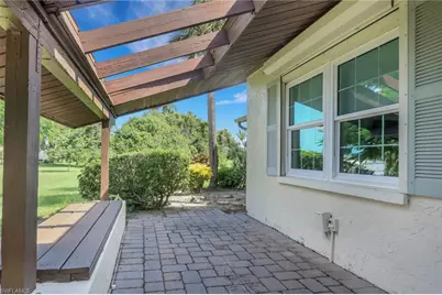 147 Round Key Cir #P1, Naples, FL 34112 - Photo 2