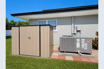1419 Shelby Pkwy, Cape Coral, FL 33904 - Photo 40