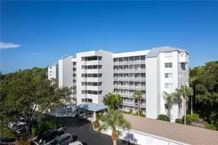 285 Naples Cove Dr, Naples, FL 34110 - Photo 32