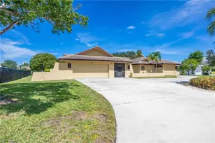 4651 West Blvd, Naples, FL 34103 - Photo 1