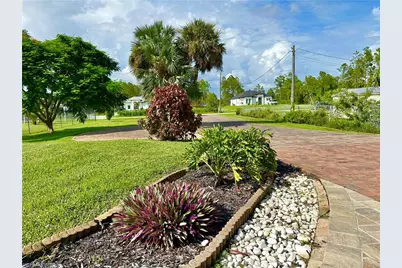 2744 39th Ave NE, Naples, FL 34120 - Photo 2