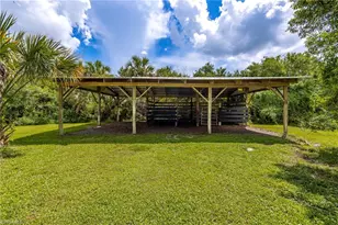 570 22nd St NE, Naples, FL 34120 - Photo 30