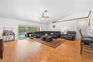 570 22nd St NE, Naples, FL 34120 - Photo 10