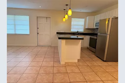 4290 Gulfstream Dr #12, Naples, FL 34112 - Photo 12