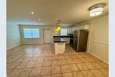 4290 Gulfstream Dr #12, Naples, FL 34112 - Photo 2
