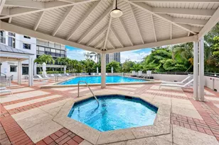 6075 Pelican Bay Blvd, Naples, FL 34108 - Photo 16
