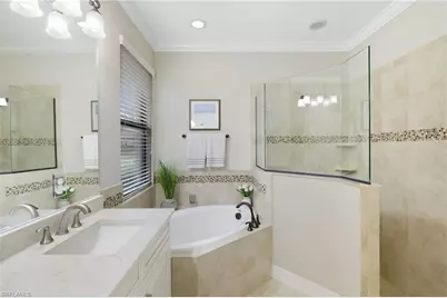 28627 Derry Ct, Bonita Springs, FL 34135 - Photo 12