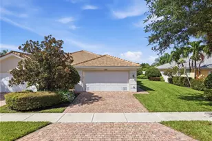28148 Goby Trail, Bonita Springs, FL 34135 - Photo 6