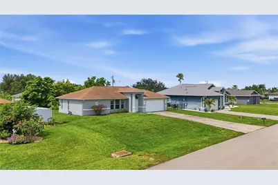 202 SW 11th Ter, Cape Coral, FL 33991 - Photo 26