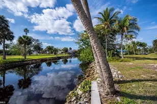 27201 Del Ln, Bonita Springs, FL 34135 - Photo 2