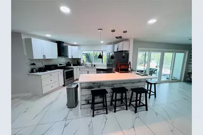 4439 Parrot Ave, Naples, FL 34104 - Photo 6
