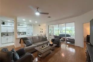 2260 Heritage Greens Dr, Naples, FL 34119 - Photo 2