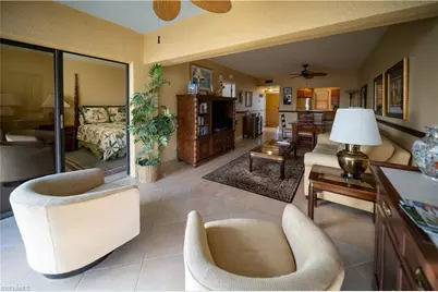 807 River Point Dr #304D, Naples, FL 34102 - Photo 4