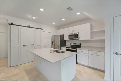 14053 Oviedo Pl, Fort Myers, FL 33905 - Photo 6