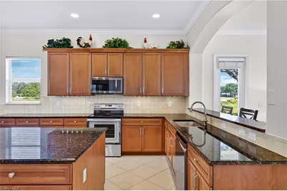 2212 Vardin Pl, Naples, FL 34120 - Photo 16