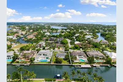 605 21st Ave S, Naples, FL 34102 - Photo 1