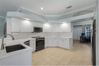 8748 S Lake Cir, Fort Myers, FL 33908 - Photo 10