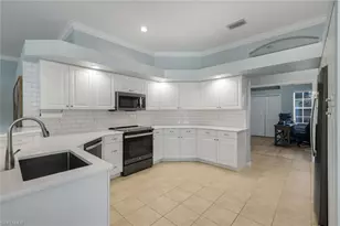 8748 S Lake Cir, Fort Myers, FL 33908 - Photo 10