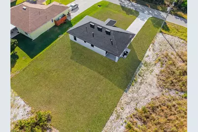 556 Woodview Dr, Lehigh Acres, FL 33972 - Photo 28