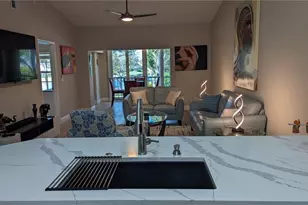853 Tanbark Dr, Naples, FL 34108 - Photo 10