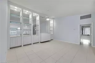 4922 Kingston Way, Naples, FL 34119 - Photo 6