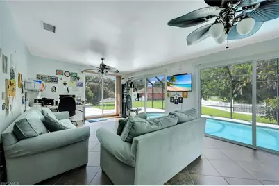 360 16th Ave NW, Naples, FL 34120 - Photo 10