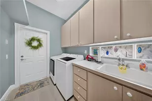 3204 Benicia Ct, Naples, FL 34109 - Photo 12