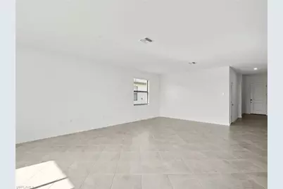 14996 Palamos Cir, Fort Myers, FL 33905 - Photo 6
