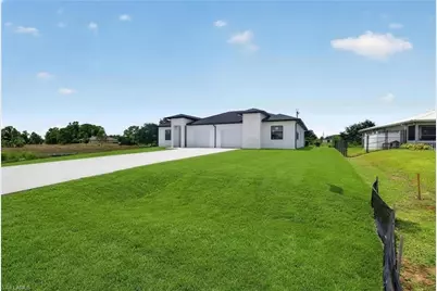 543/545 Alabama Rd S, Lehigh Acres, FL 33974 - Photo 32