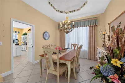 2317 Island Cove Cir N, Naples, FL 34109 - Photo 14