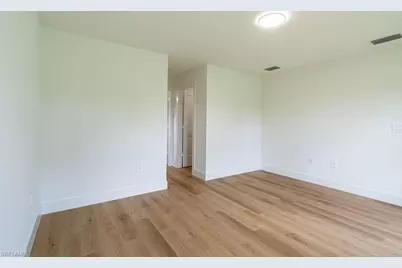 1160 Edelweiss St E, Lehigh Acres, FL 33974 - Photo 18