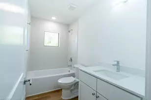 1160 Edelweiss St E, Lehigh Acres, FL 33974 - Photo 28