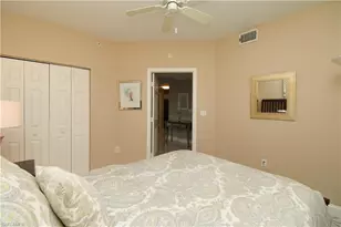 519 Roma Ct, Naples, FL 34110 - Photo 20