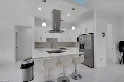 2530 22nd Ave NE, Naples, FL 34120 - Photo 10