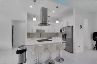 2530 22nd Ave NE, Naples, FL 34120 - Photo 10