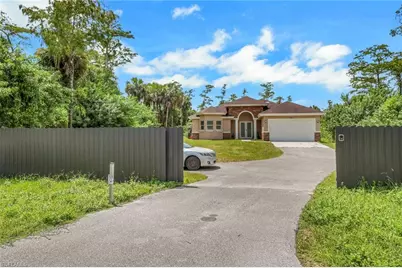 2530 22nd Ave NE, Naples, FL 34120 - Photo 4
