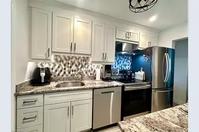 788 Park Shore Dr #A29, Naples, FL 34103 - Photo 16