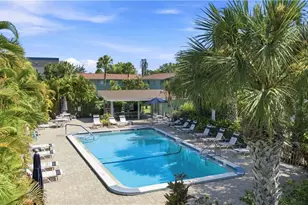 8135 Country Rd, Fort Myers, FL 33919 - Photo 24