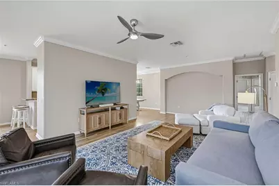 3153 Aviamar Cir #202, Naples, FL 34114 - Photo 6