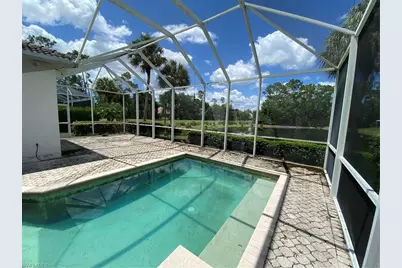 8285 Gleneagle Way, Naples, FL 34120 - Photo 16