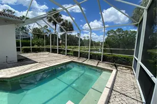 8285 Gleneagle Way, Naples, FL 34120 - Photo 16