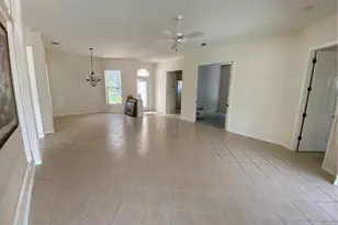 8285 Gleneagle Way, Naples, FL 34120 - Photo 4