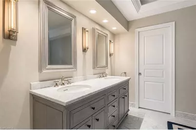 5042 Seahorse Ave, Naples, FL 34103 - Photo 6
