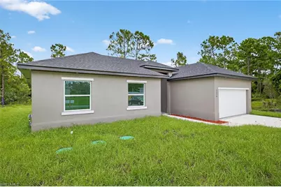 937 Asther St E, Lehigh Acres, FL 33974 - Photo 2